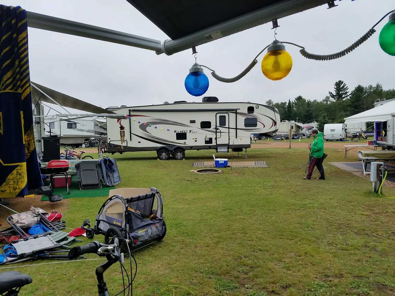 Hi-Pines Campground and Resort