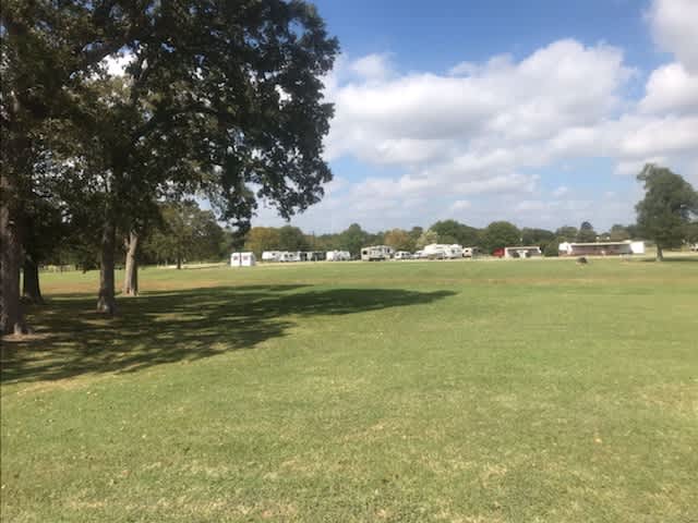 Round Top Carmine RV Park