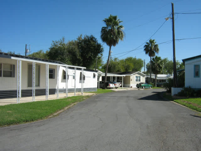 East Gate Mobile Home and RV Park