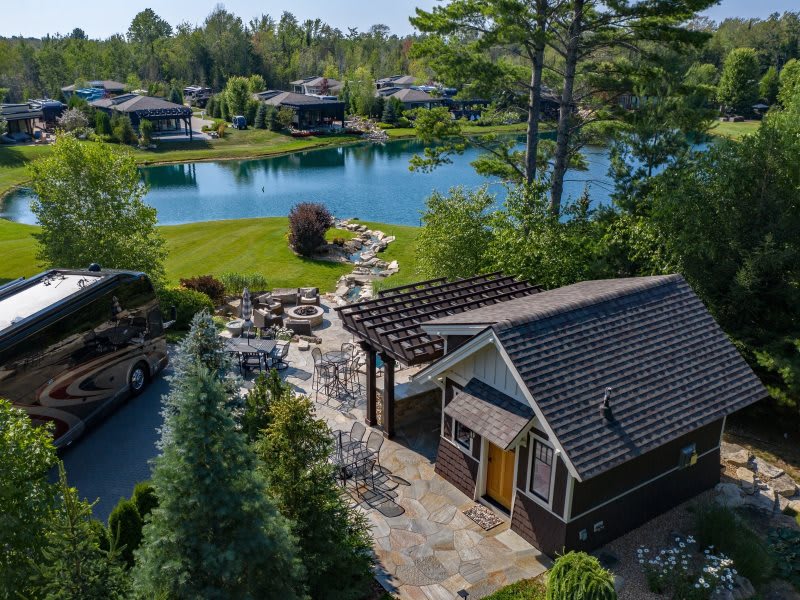 Hearthside Grove Luxury Motorcoach Resort