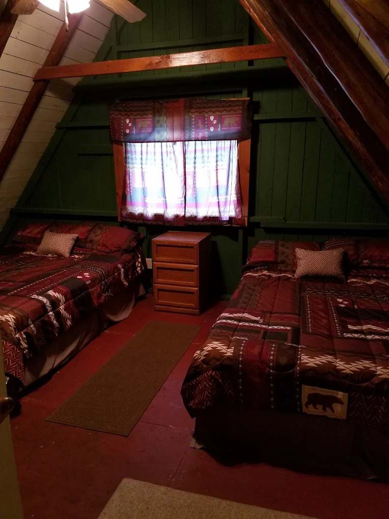 Lakeview Cabins & Campground