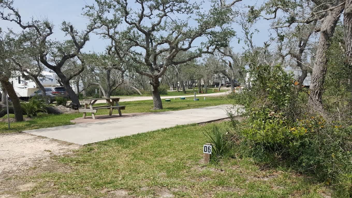 Enchanted Oaks RV Park