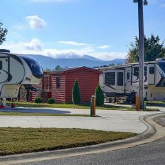 Crossing Creeks RV Resort