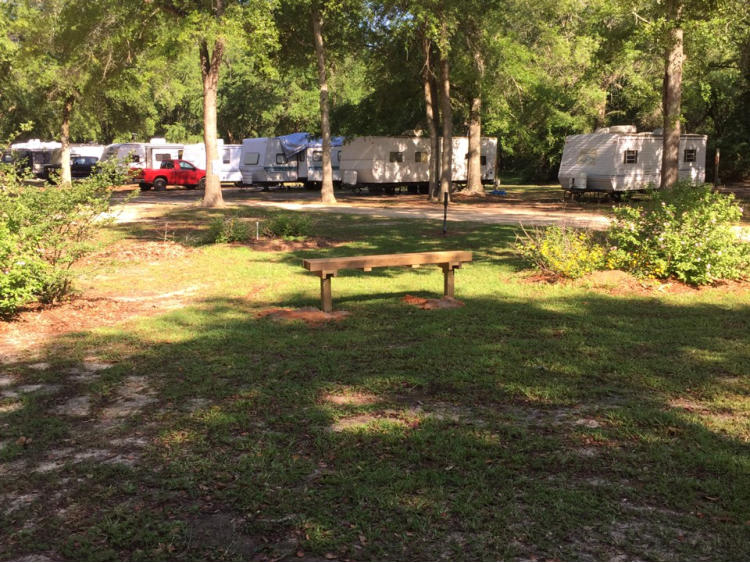 CreekSide RV Park & Campground