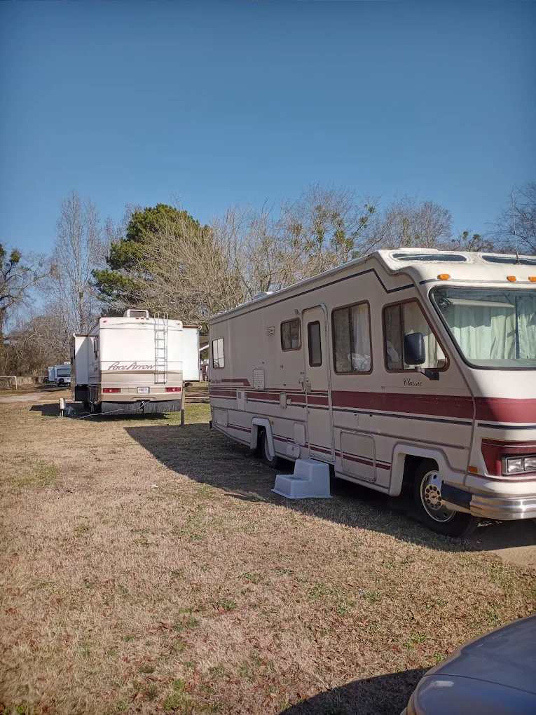 Riverside Estates RV Park