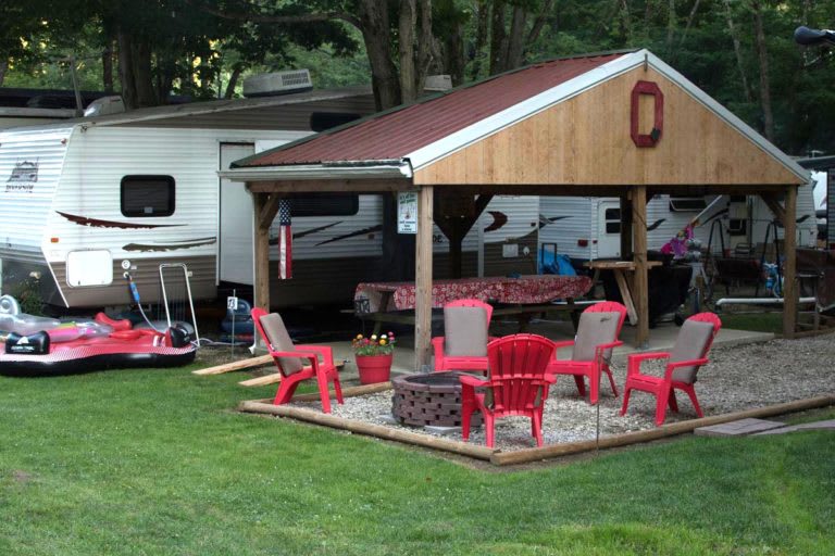 Rustic Knolls Campsites and Cabins