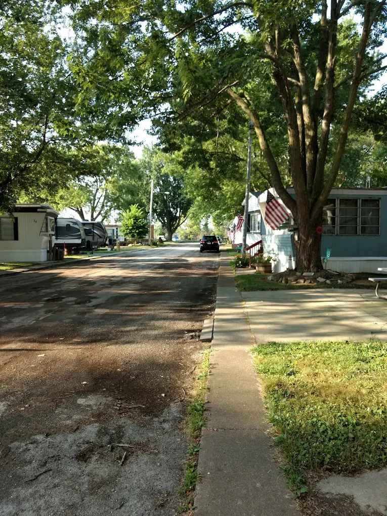 White Caps Motel and RV Park
