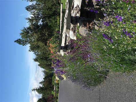 Bend Sisters Garden RV Resort