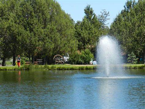 Bend Sisters Garden RV Resort