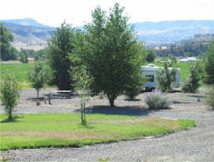 Monument Motel and RV Park