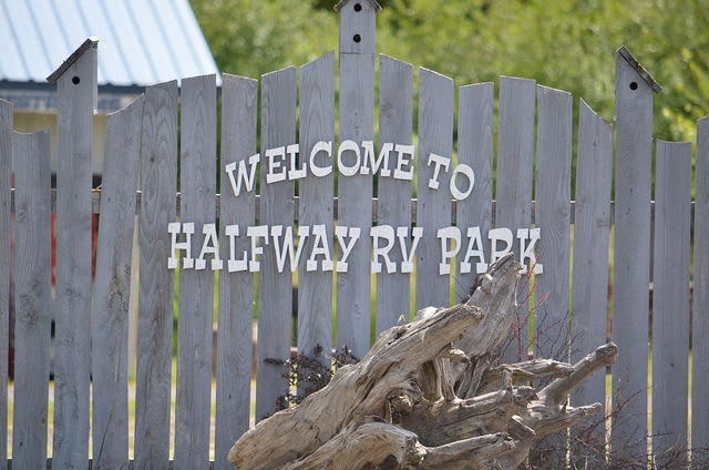 Halfway Motel and RV Park