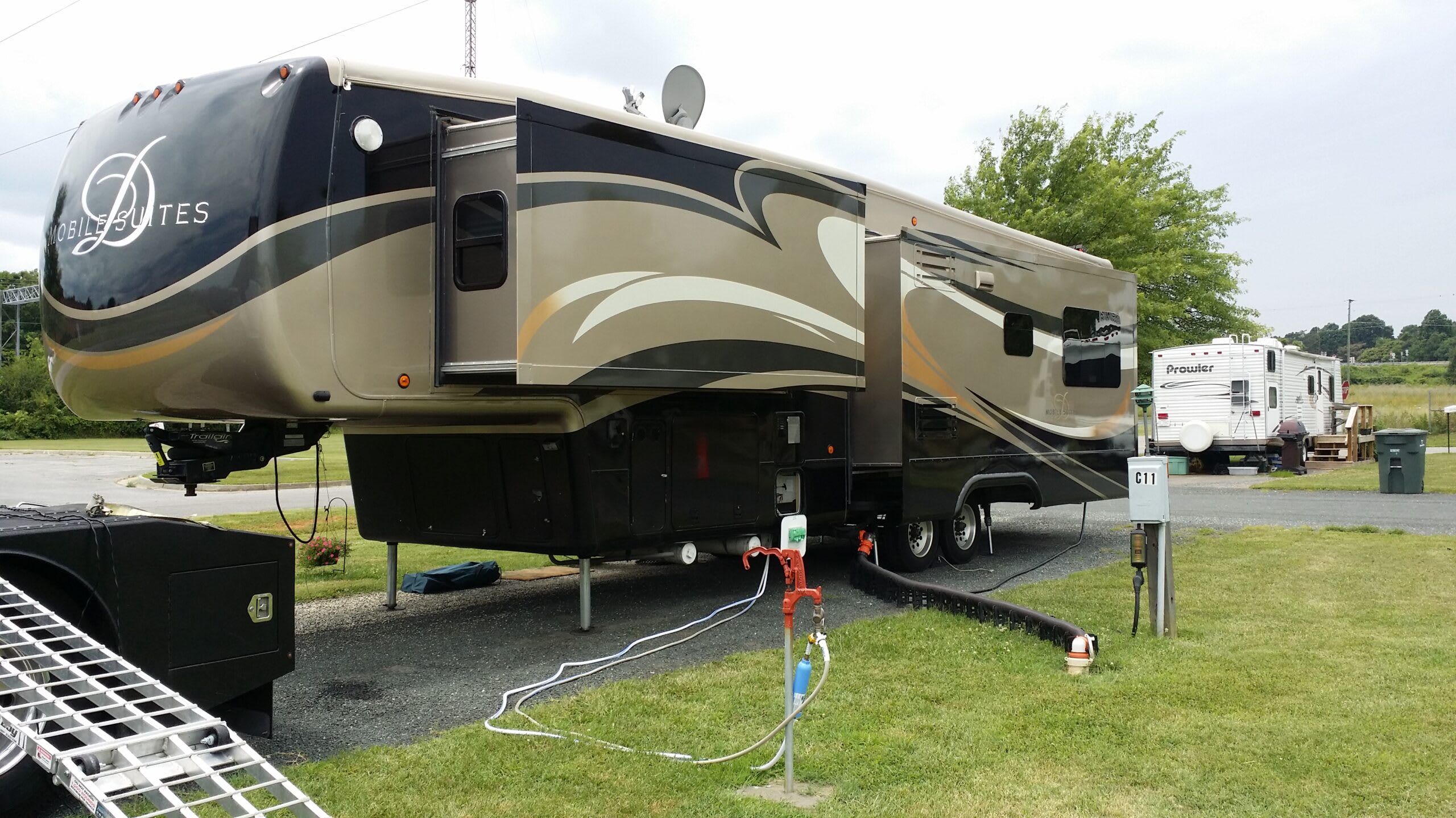 Parkview Mobile Home and RV Park