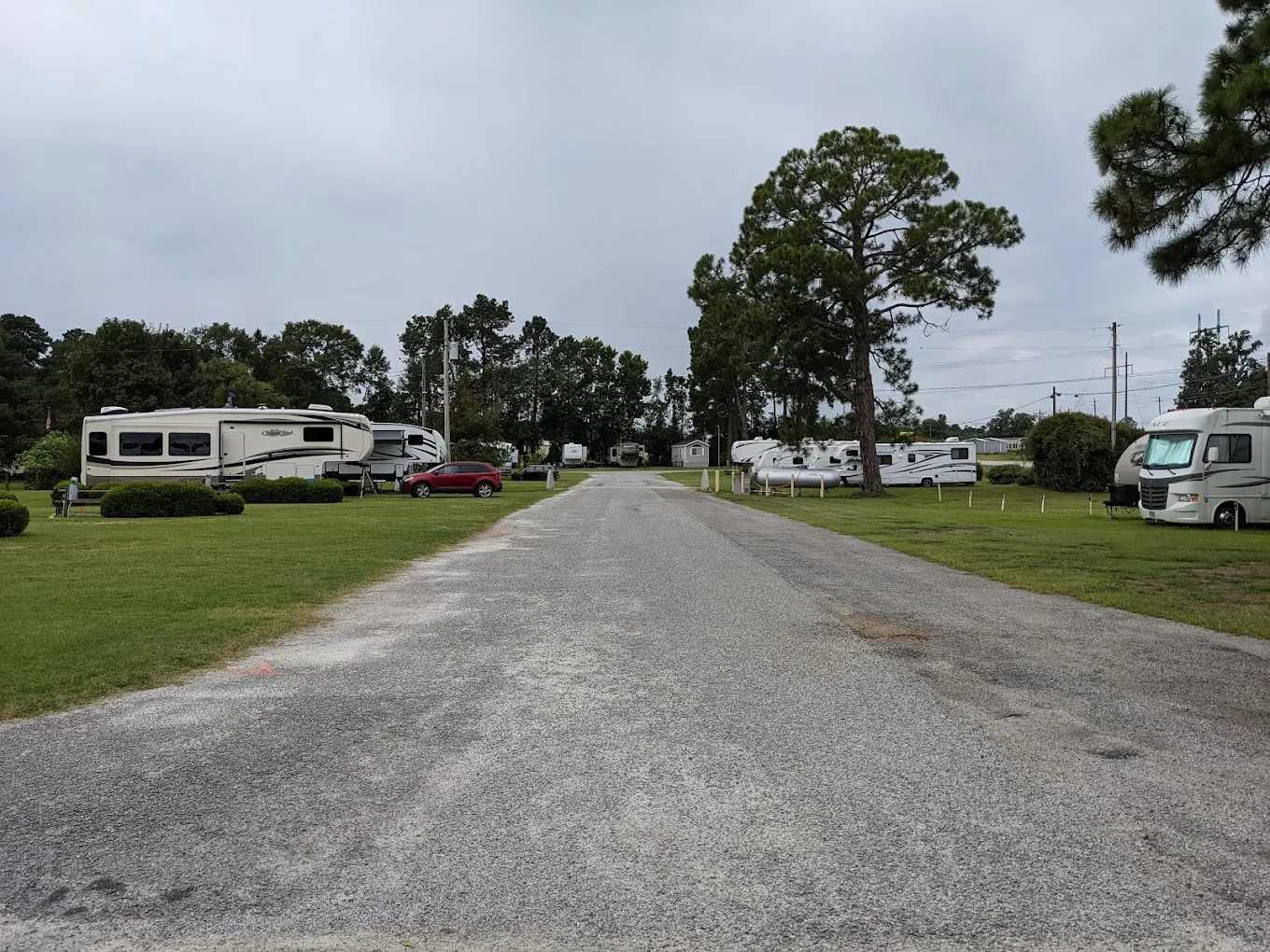 Parkwood RV Park and Cottages