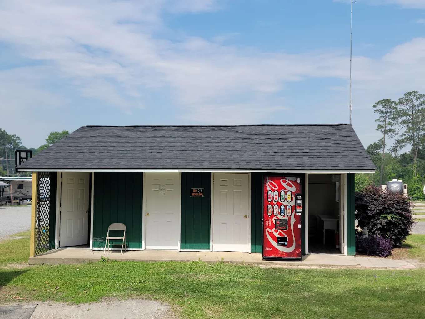 Pines RV Park