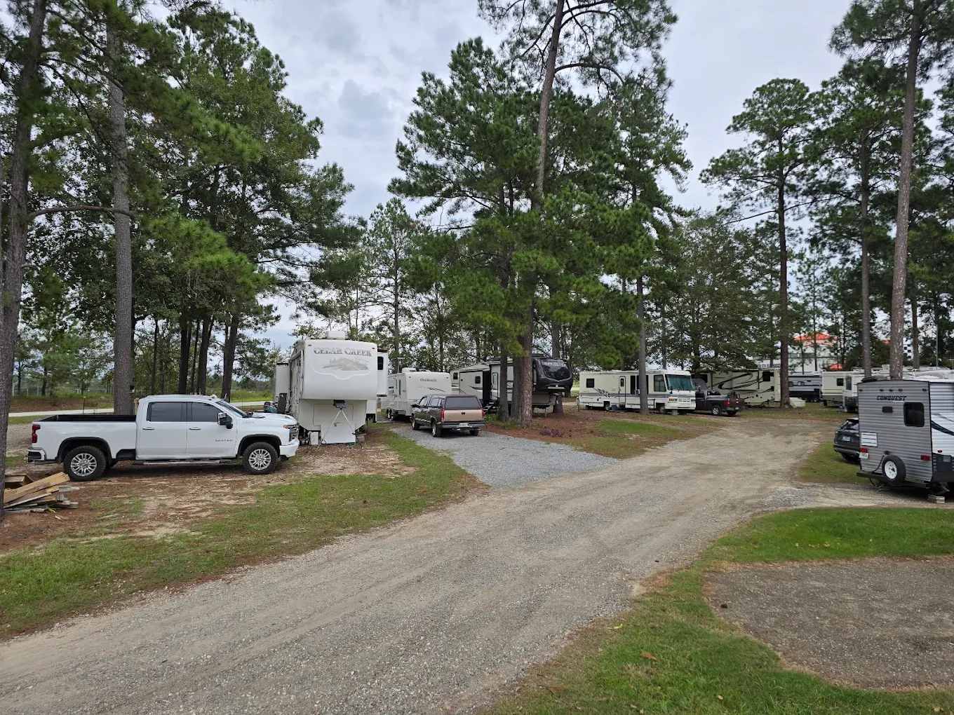 Pines RV Park