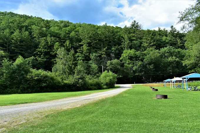 ELK CROSSING 555 - CAMPGROUND