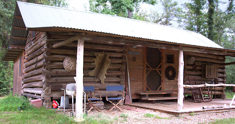 Ethridge Farm, Log Cabin Bed and Breakfast