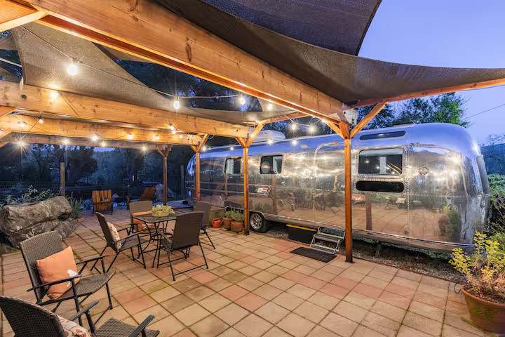 CA Airstream Dream Walk To Columbia