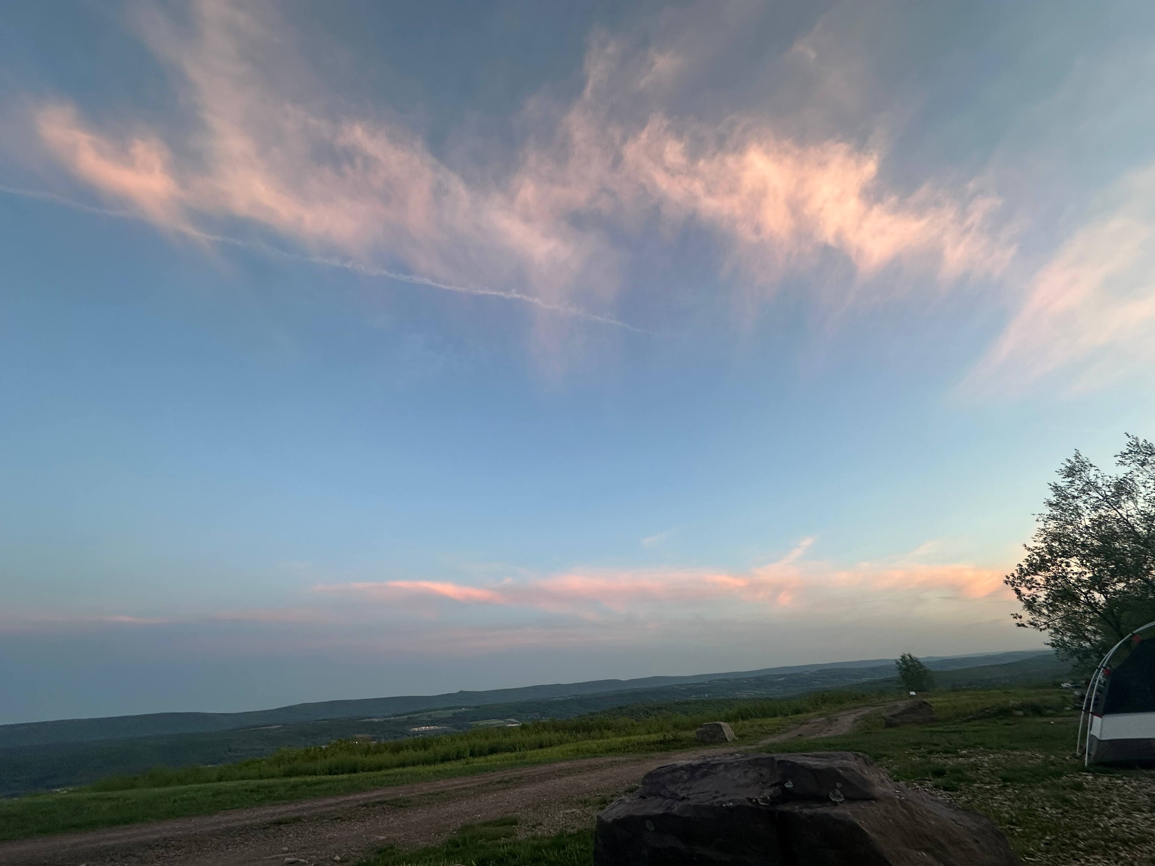 100 Mile View Camping
