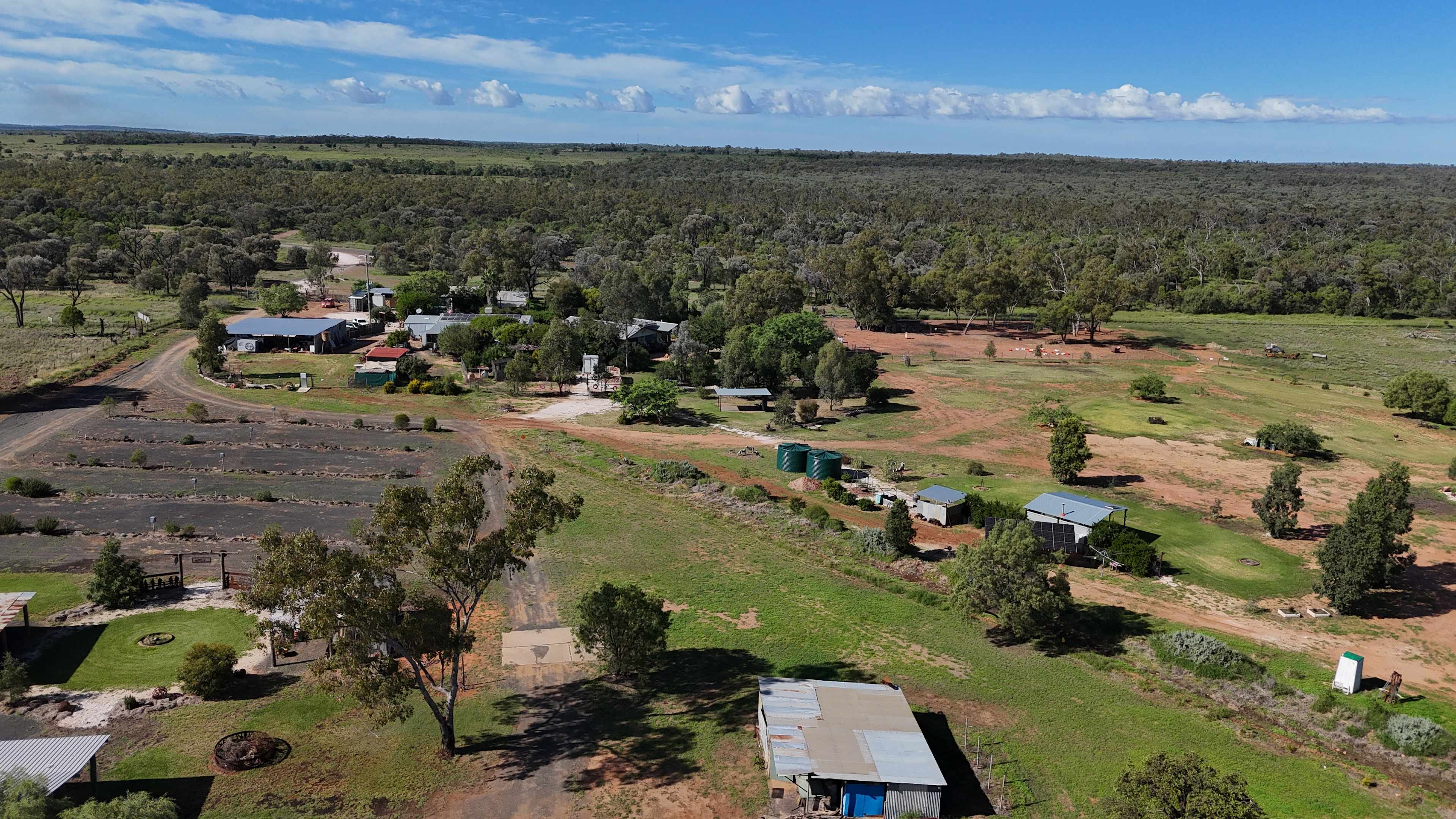 Gidgee's Bush Camp & Farm Stay