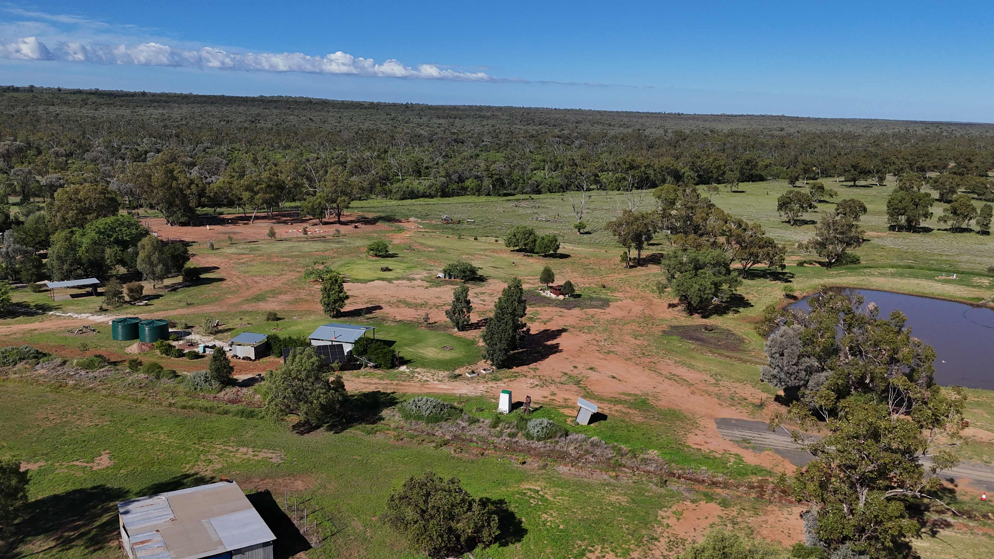 Gidgee's Bush Camp & Farm Stay