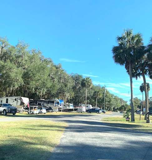Lynchs Landing RV Park and Cottages