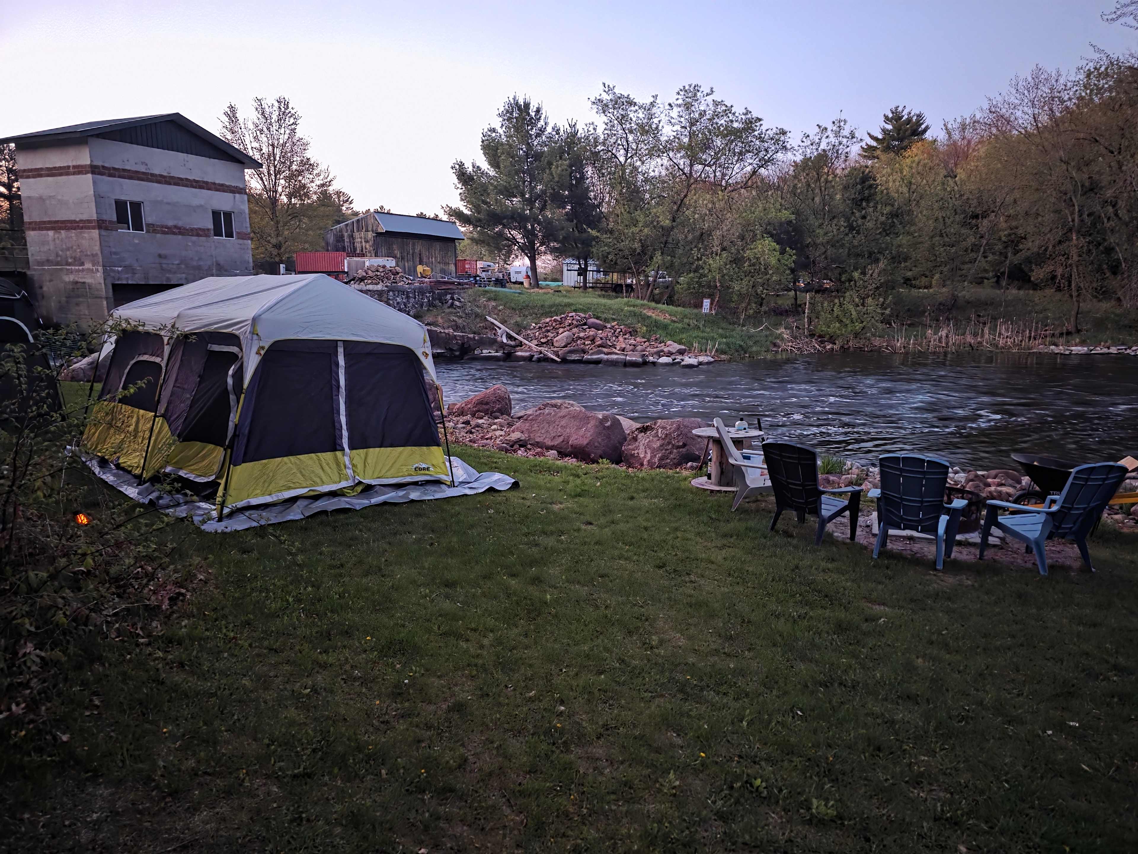 Riverside Roost