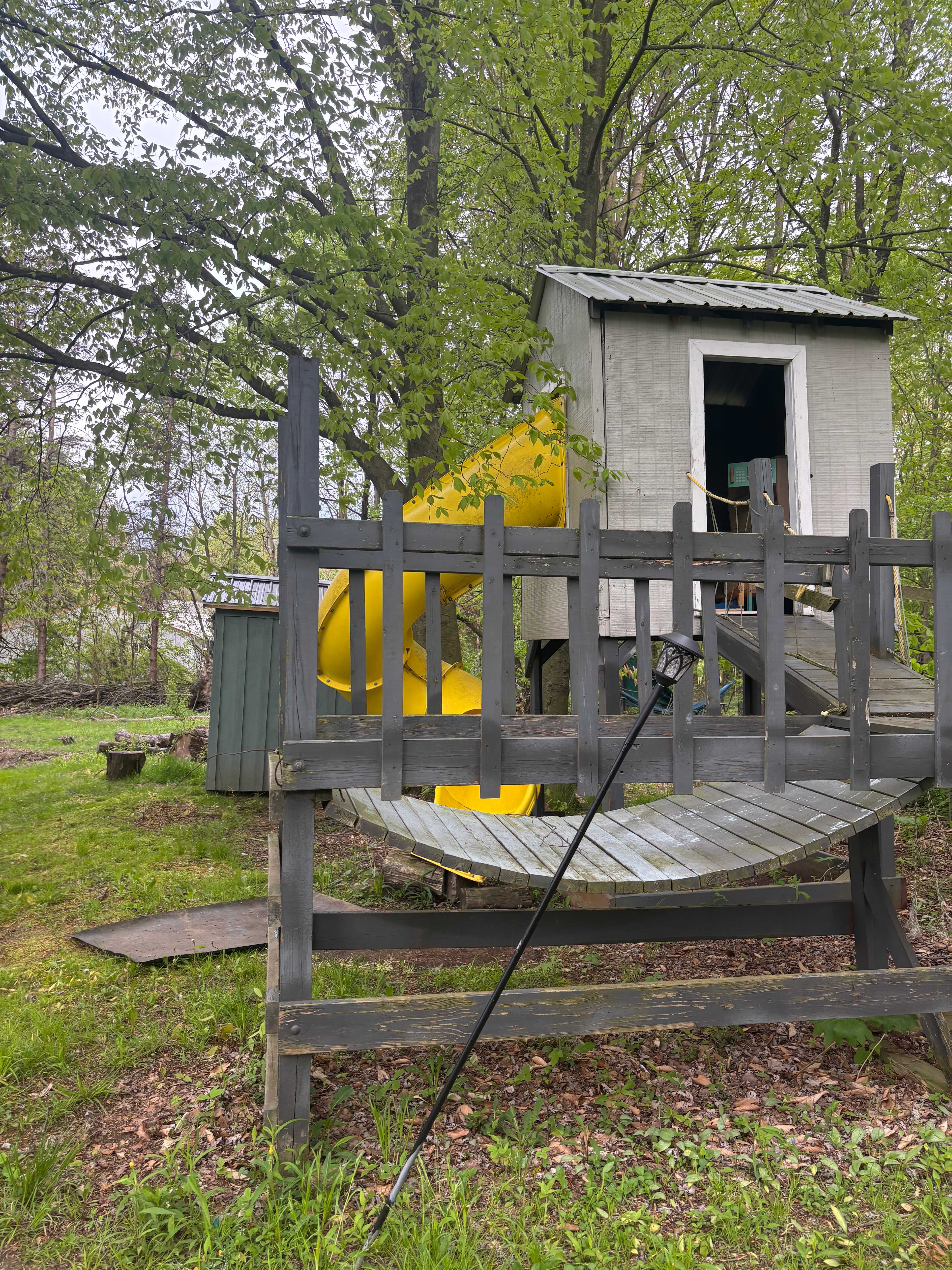 Angie's Country Cabins B&B