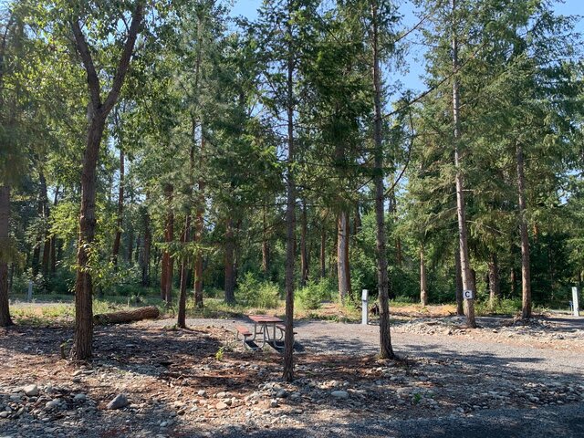 Whispering Pines RV Campground