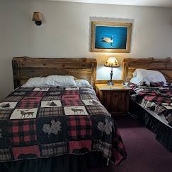 Willamette Pass Inn & Chalets