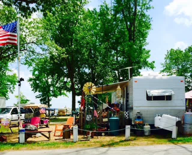 Monroe Bay Marina & Campground