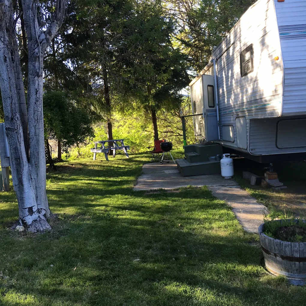 Laughing Alpaca Campground