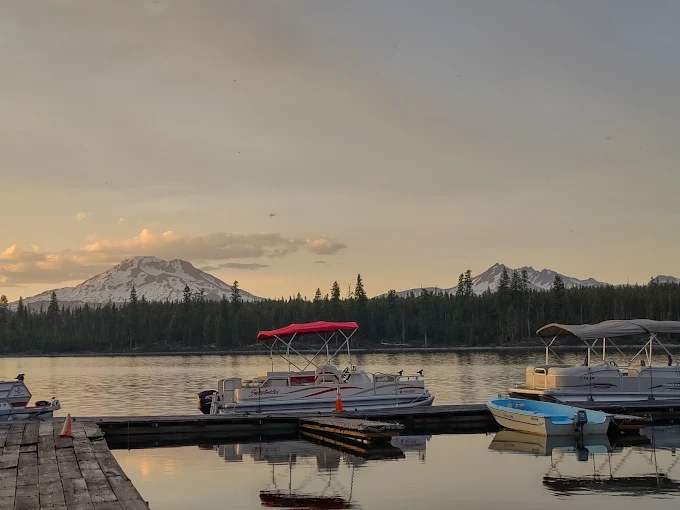 Lava Lake Resort