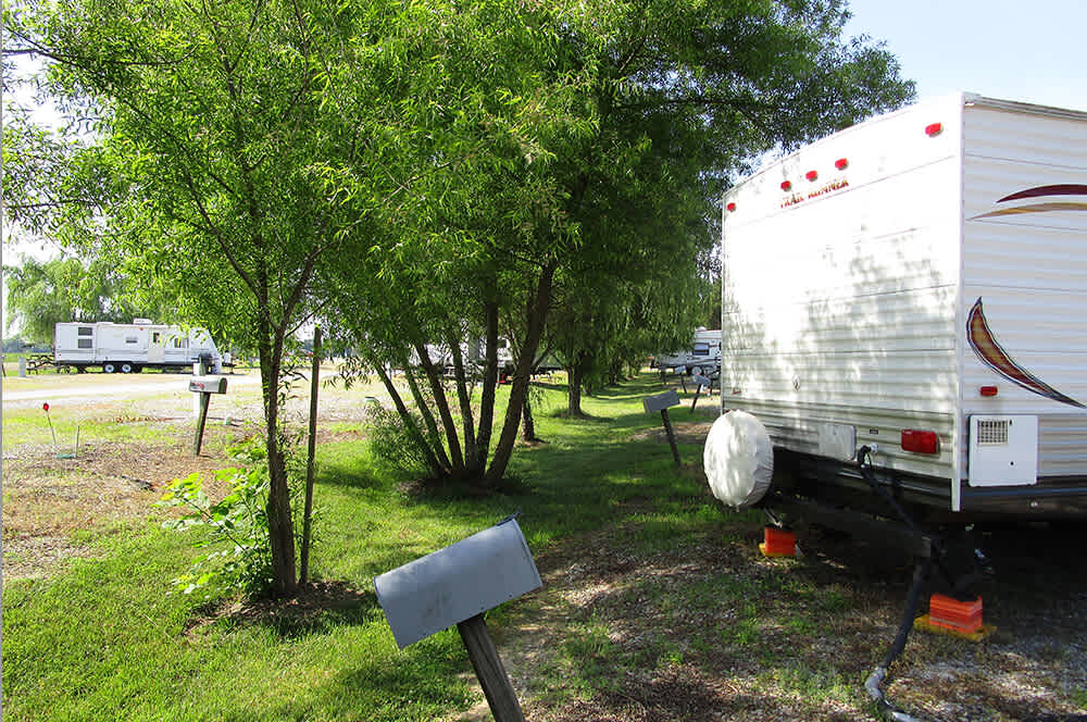 K-River Motel & Campground