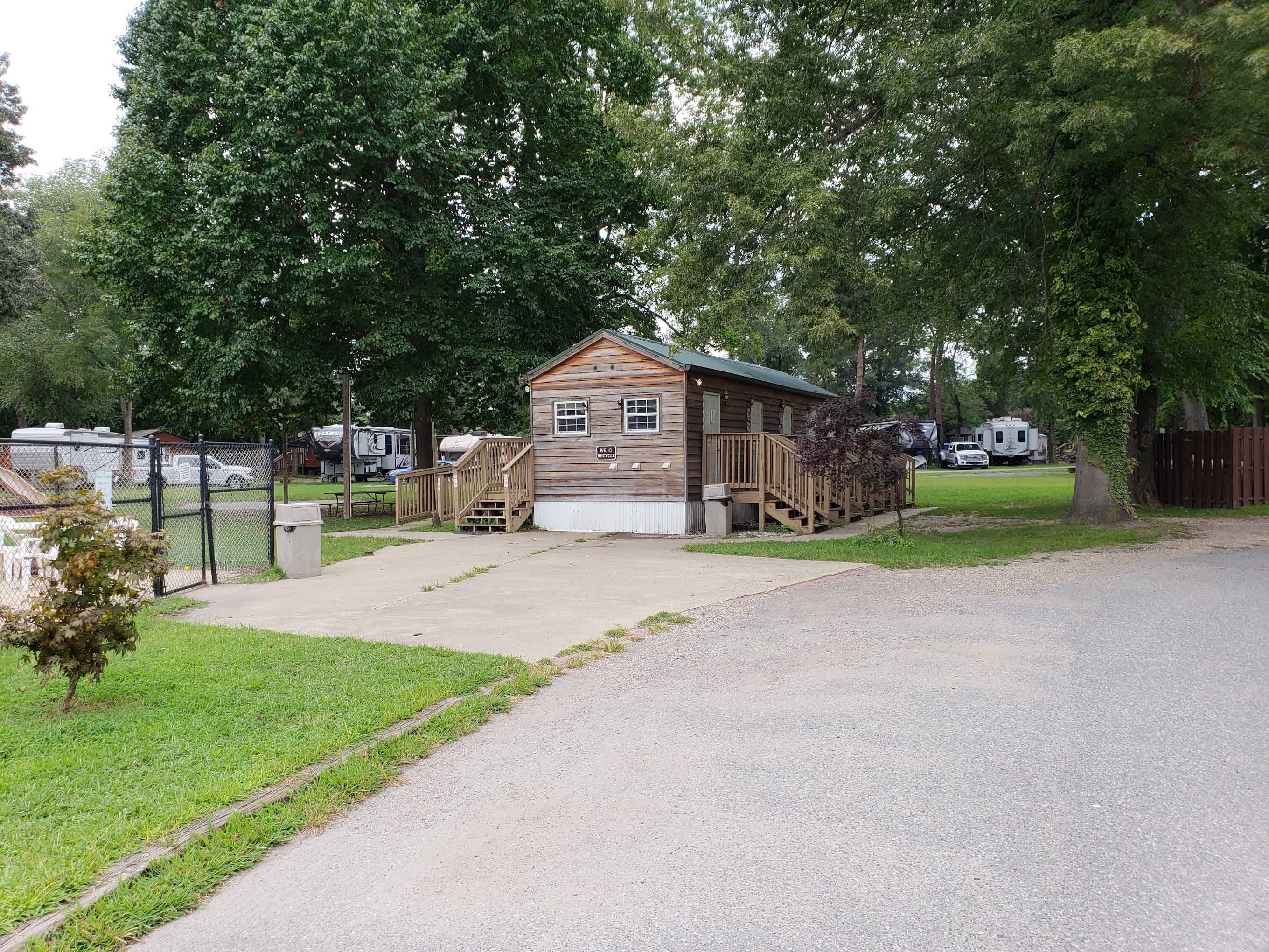 Deluxe Cabins
