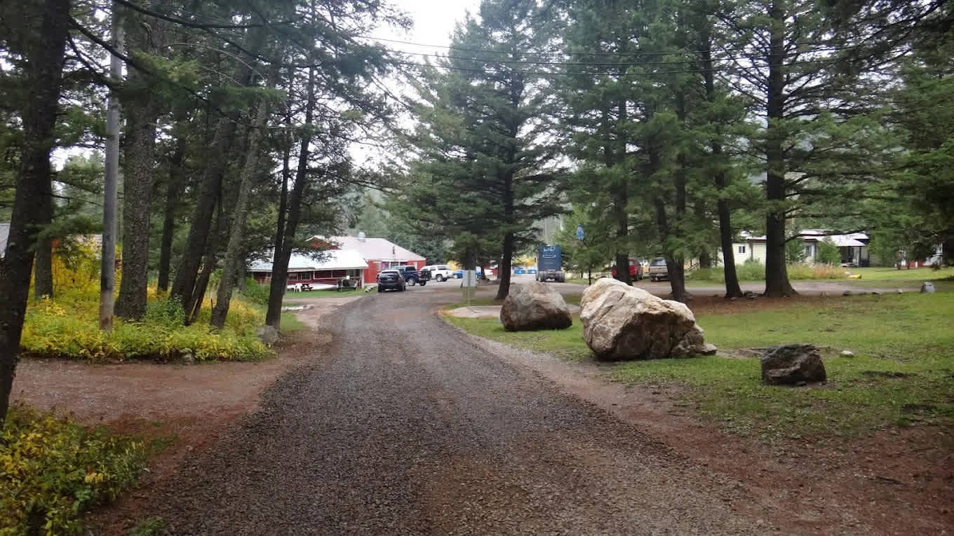 Campfire Lodge Resort