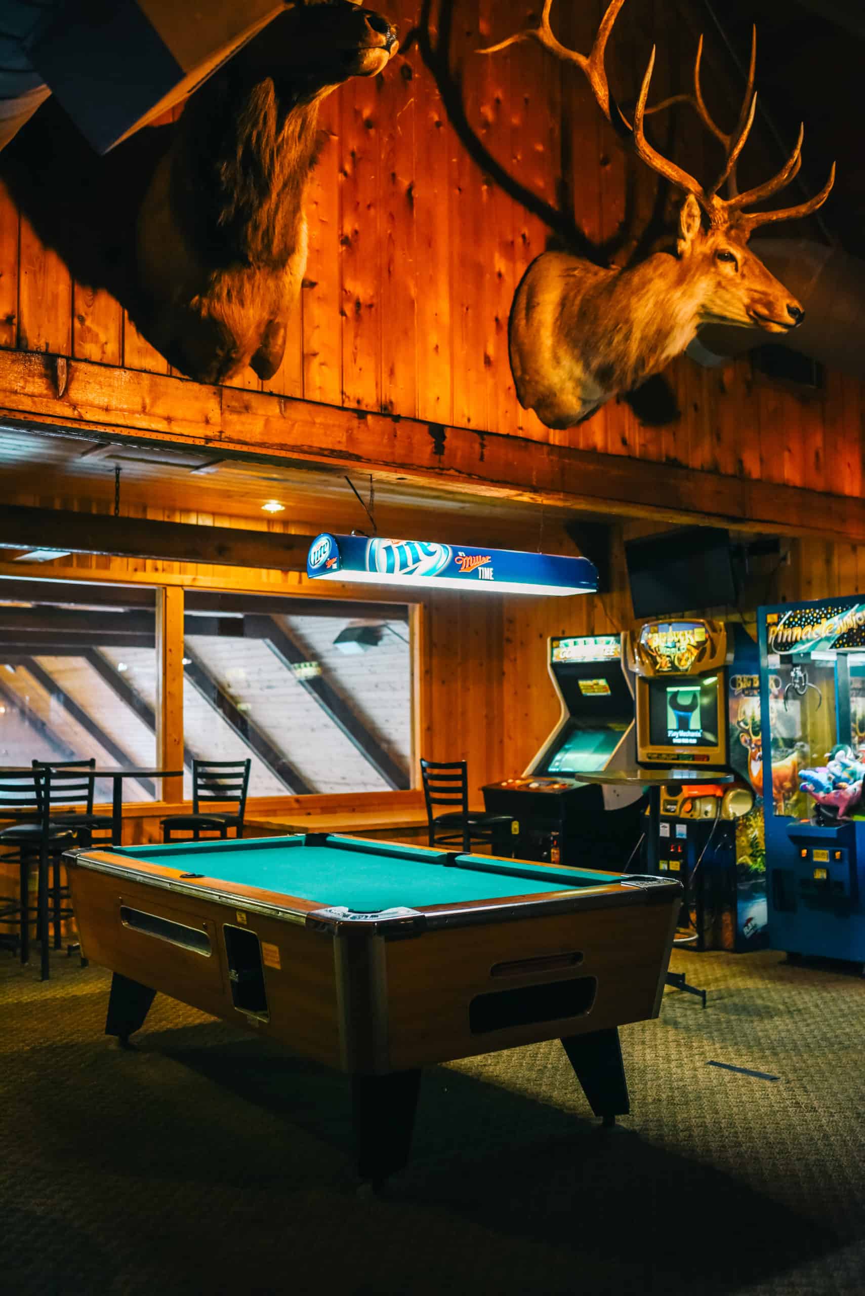 Sportsmans Lodge