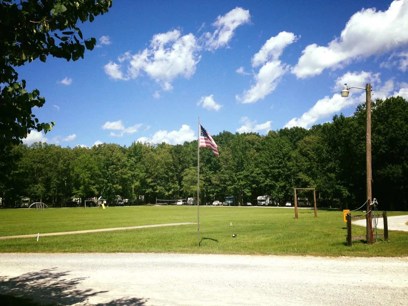 Whispering Oaks Campground