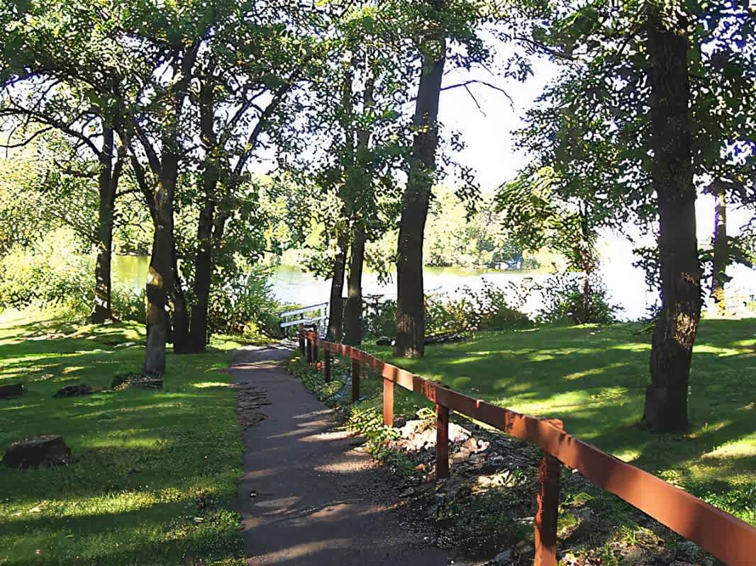 Lake Hanska County Park