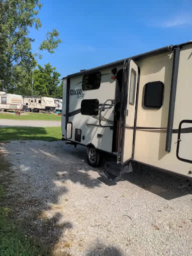 Arrowhead Lake Campground