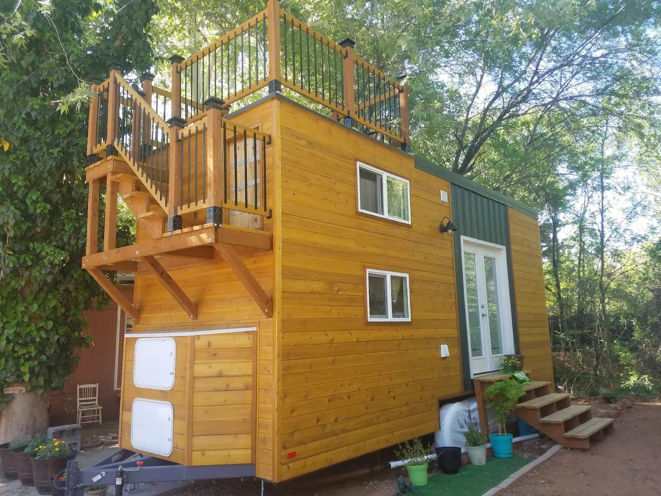Oak Creek Mobilodge