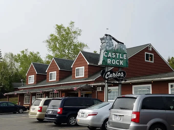 Castle Rock Lakefront Campark
