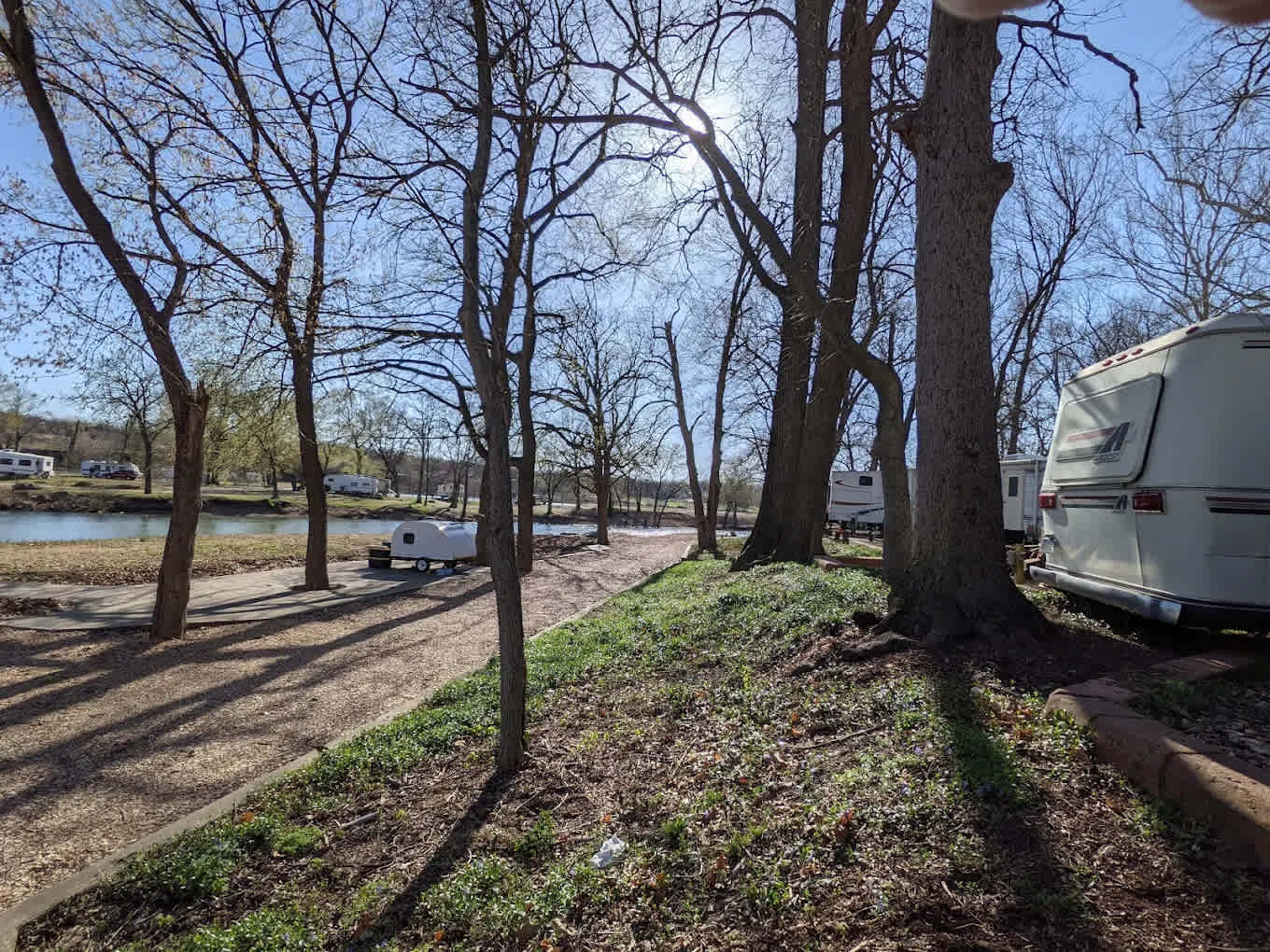 Zan'S Creekside Campground