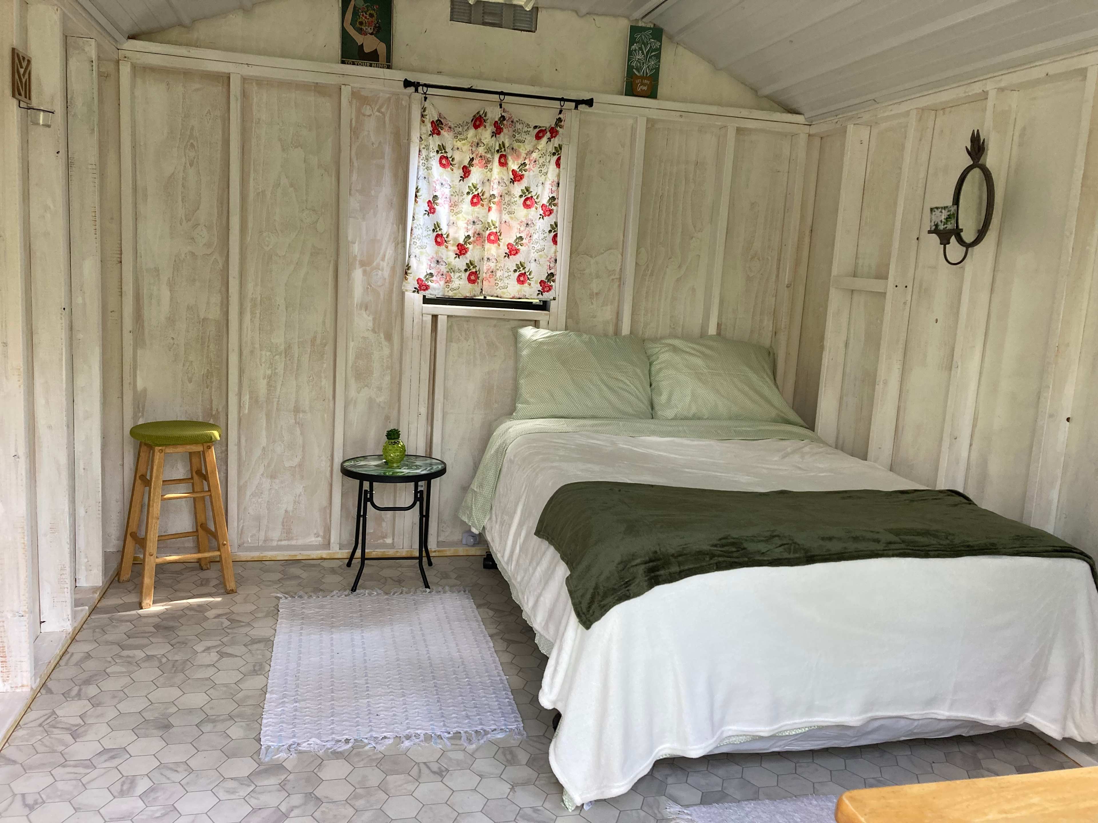 J's Barn Unplugged