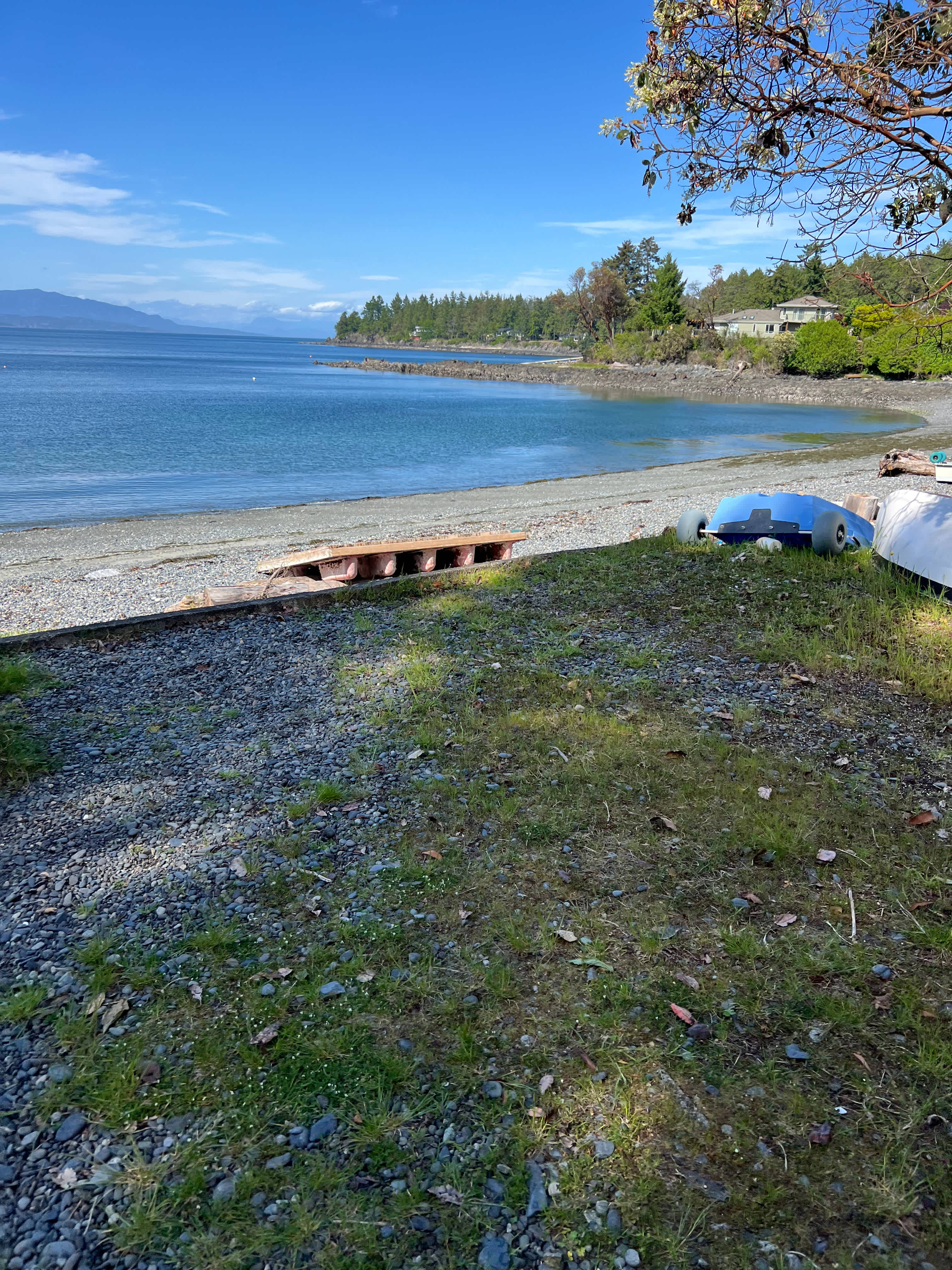 Come & stay at Nuttal bay