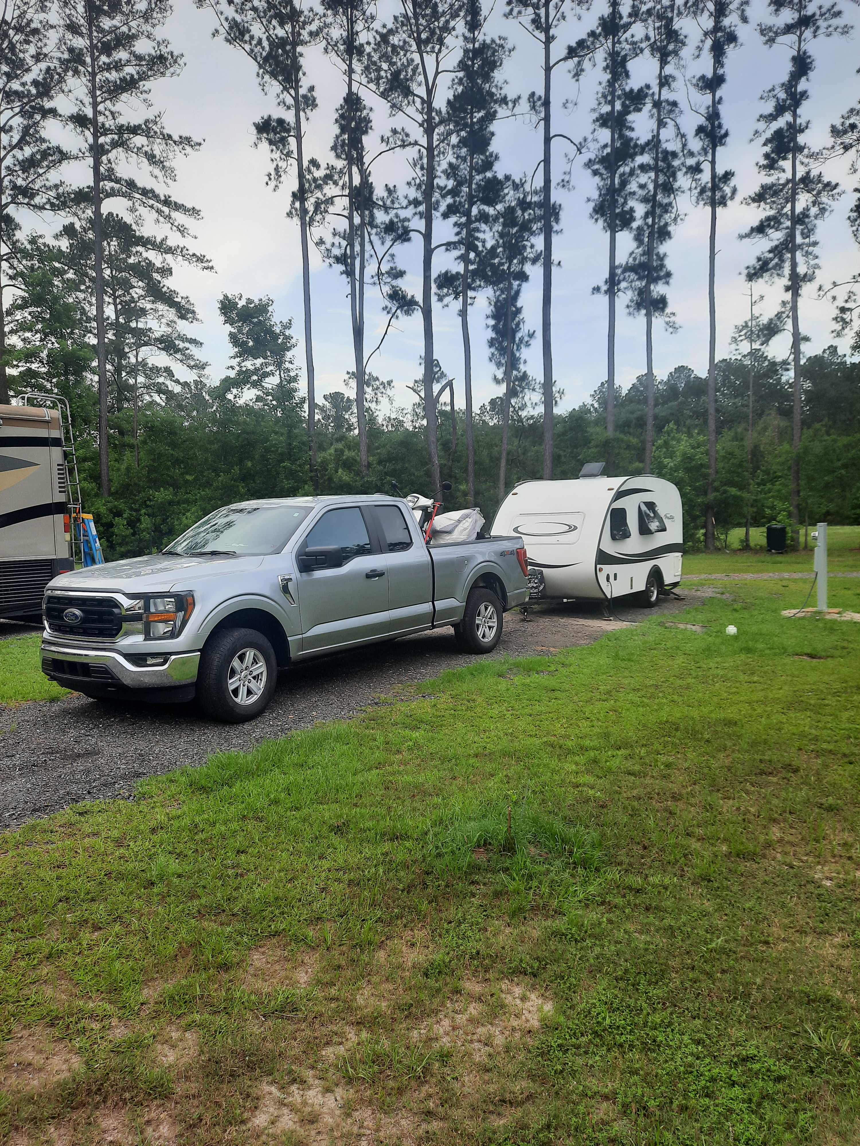 Nice level full service site 