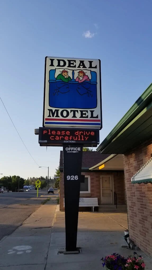 Ideal Motel & Park