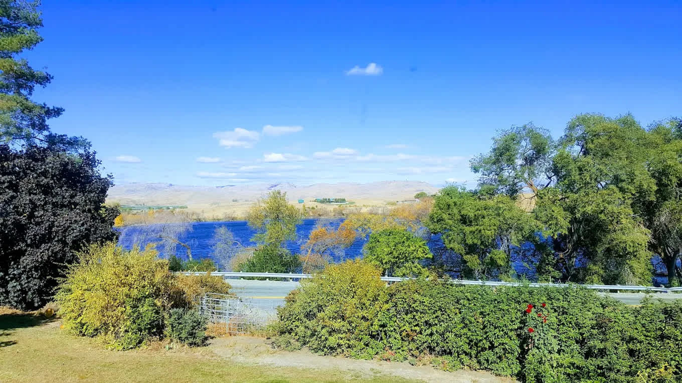 Sunset Lakes RV Park