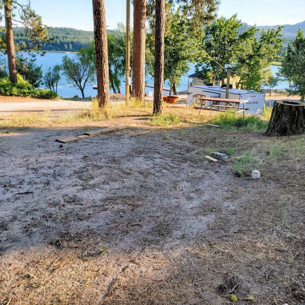 Waitts Lake Resort and Cabins