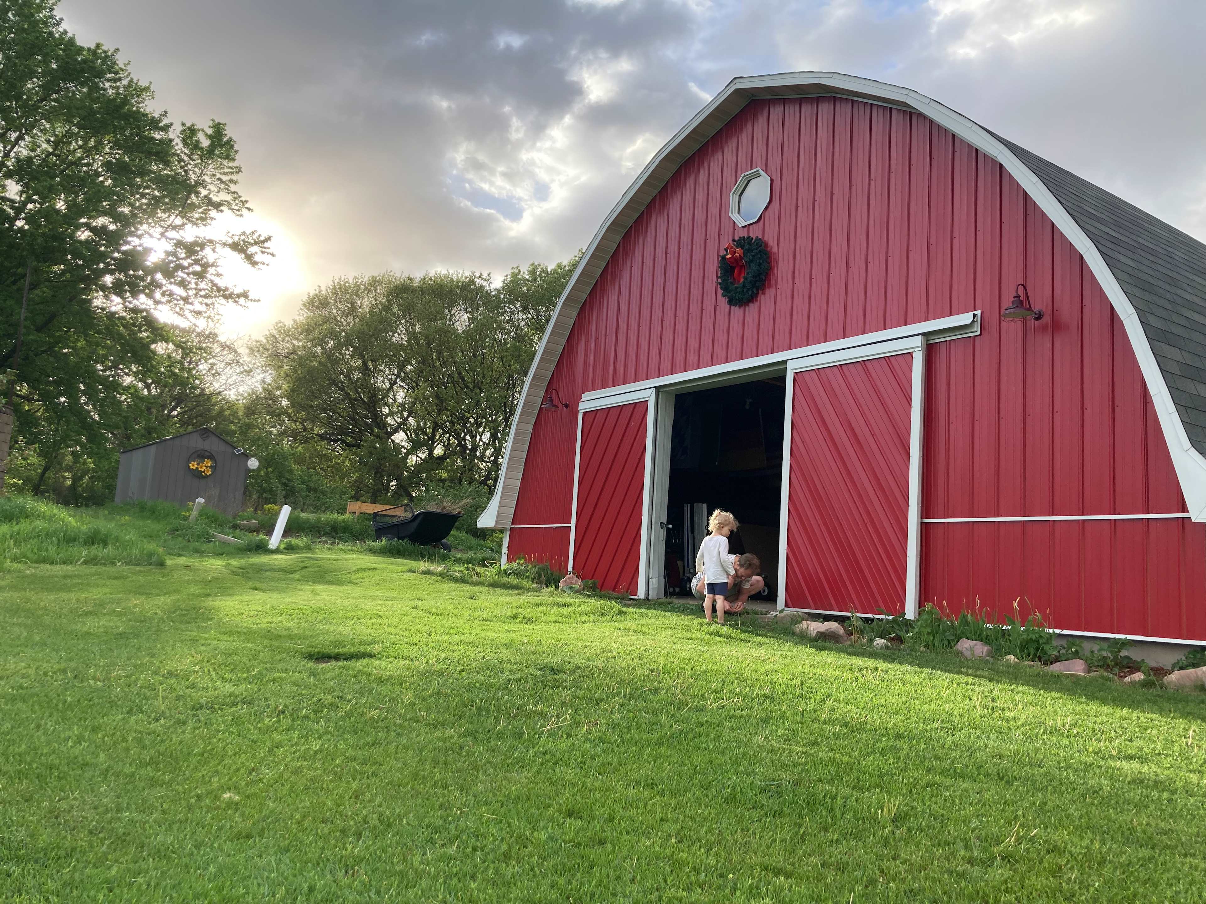 Cozy Lofted Barn Retreat